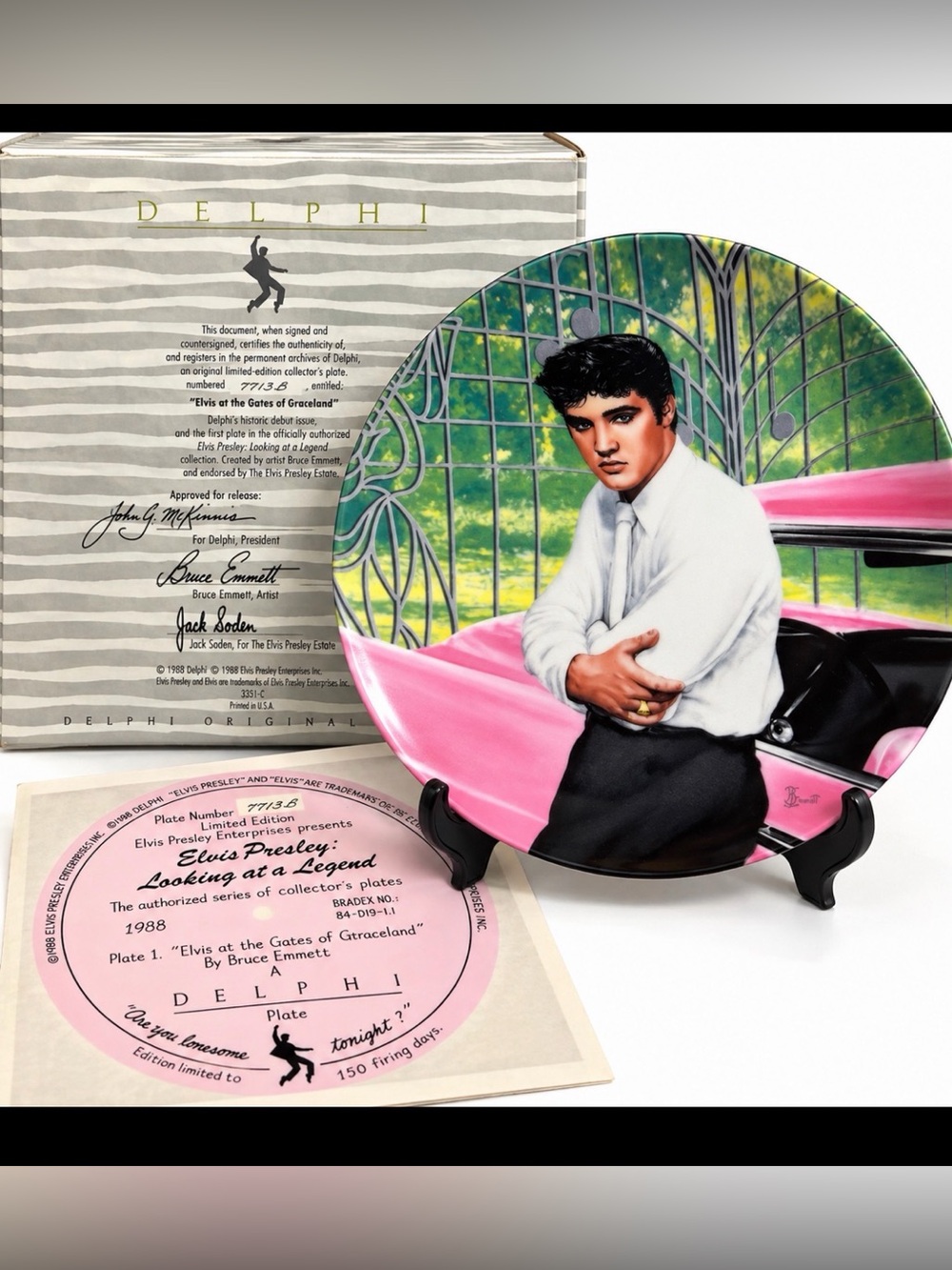 1988 Delphi Elvis Presley Gates of Graceland Plate COA Original Box MINT